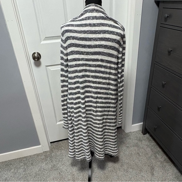 Free People Cardigan - Picture 6 of 7